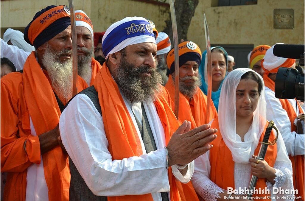 Nagar Kirtan from Preet Nagar to Dhodiwind (Nov 2012) (4)